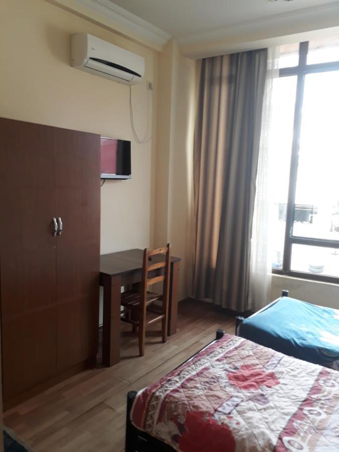 George Dom Hotel Batumi Ngoại thất bức ảnh