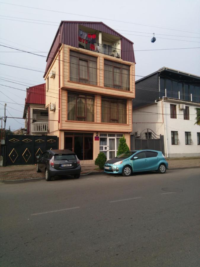 George Dom Hotel Batumi Ngoại thất bức ảnh