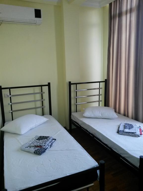 George Dom Hotel Batumi Phòng bức ảnh